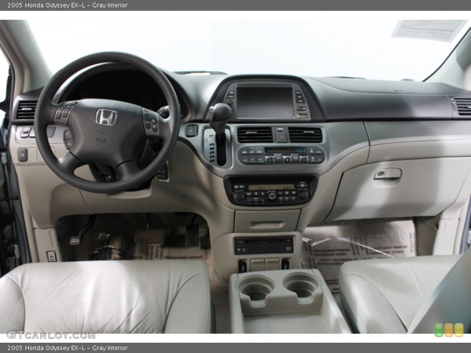 Gray Interior Dashboard for the 2005 Honda Odyssey EX-L #75967409