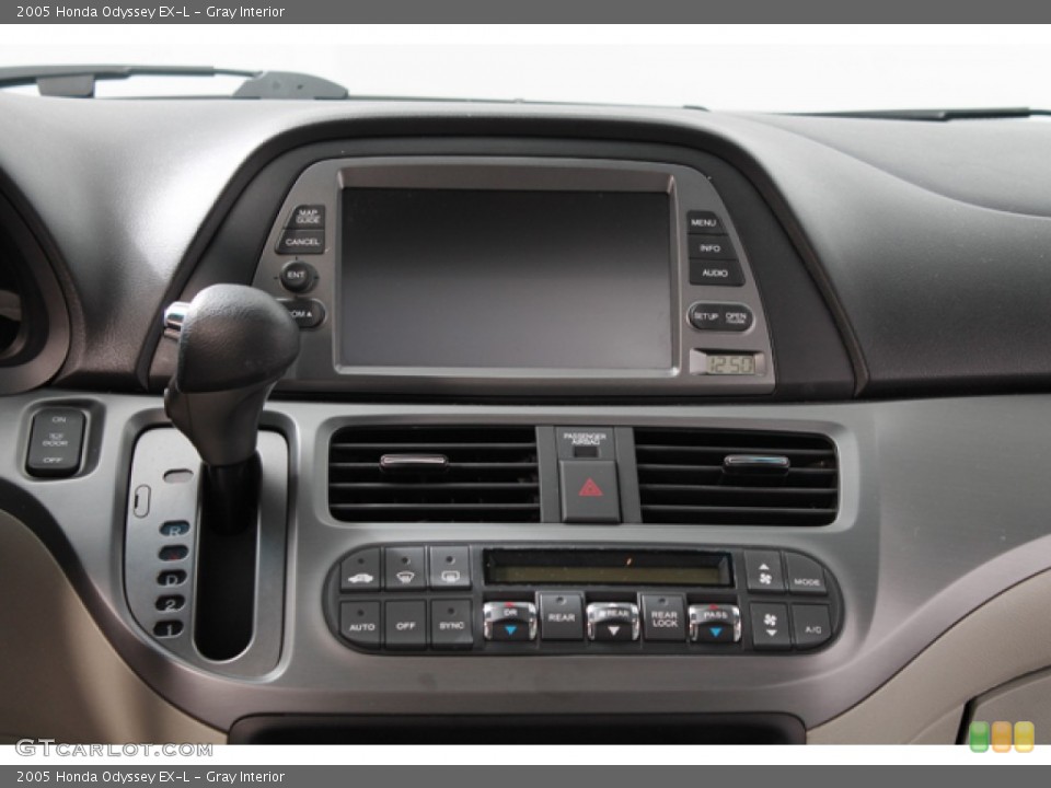 Gray Interior Controls for the 2005 Honda Odyssey EX-L #75967495