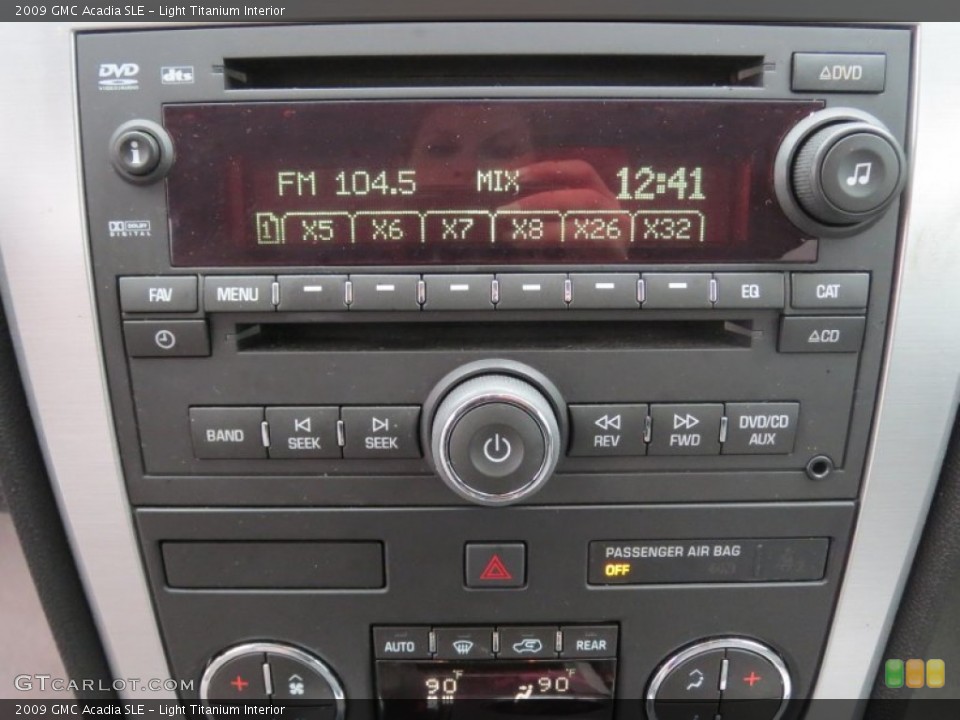 Light Titanium Interior Audio System for the 2009 GMC Acadia SLE #75969405