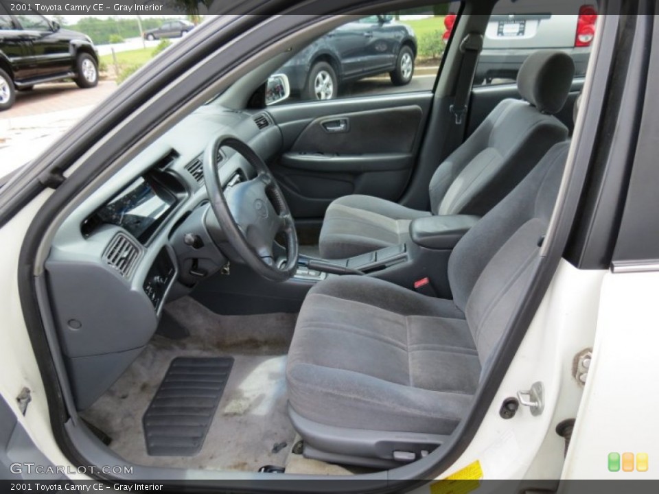 Gray Interior Photo for the 2001 Toyota Camry CE #75974338