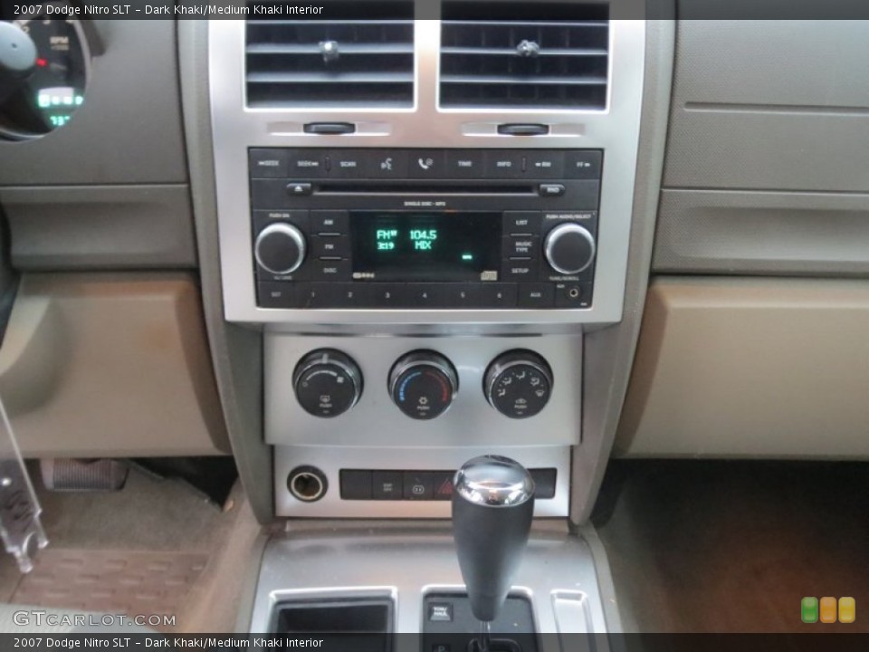 Dark Khaki/Medium Khaki Interior Controls for the 2007 Dodge Nitro SLT #75980359