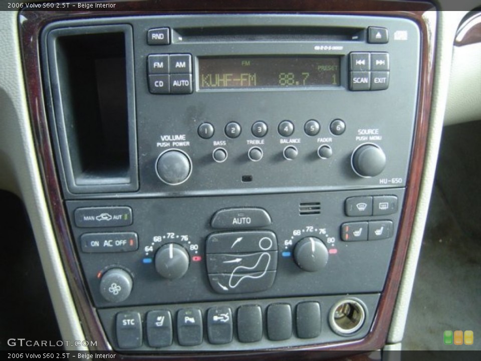 Beige Interior Controls for the 2006 Volvo S60 2.5T #75988612