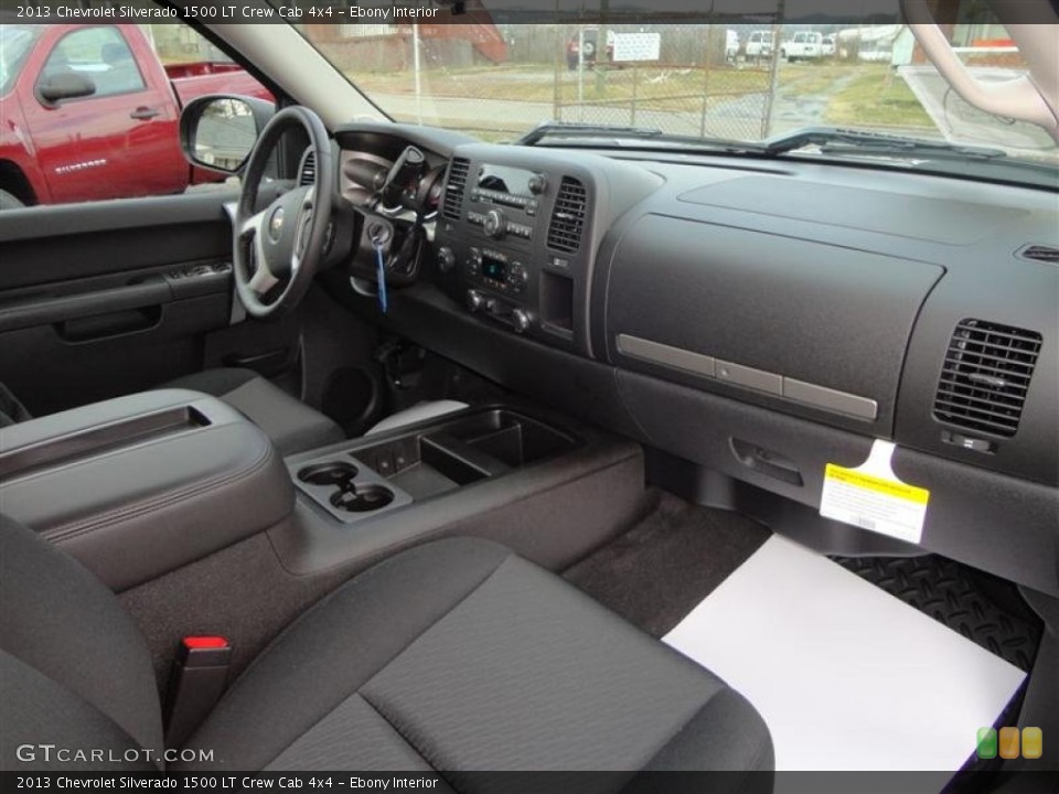 Ebony Interior Dashboard for the 2013 Chevrolet Silverado 1500 LT Crew Cab 4x4 #75997831