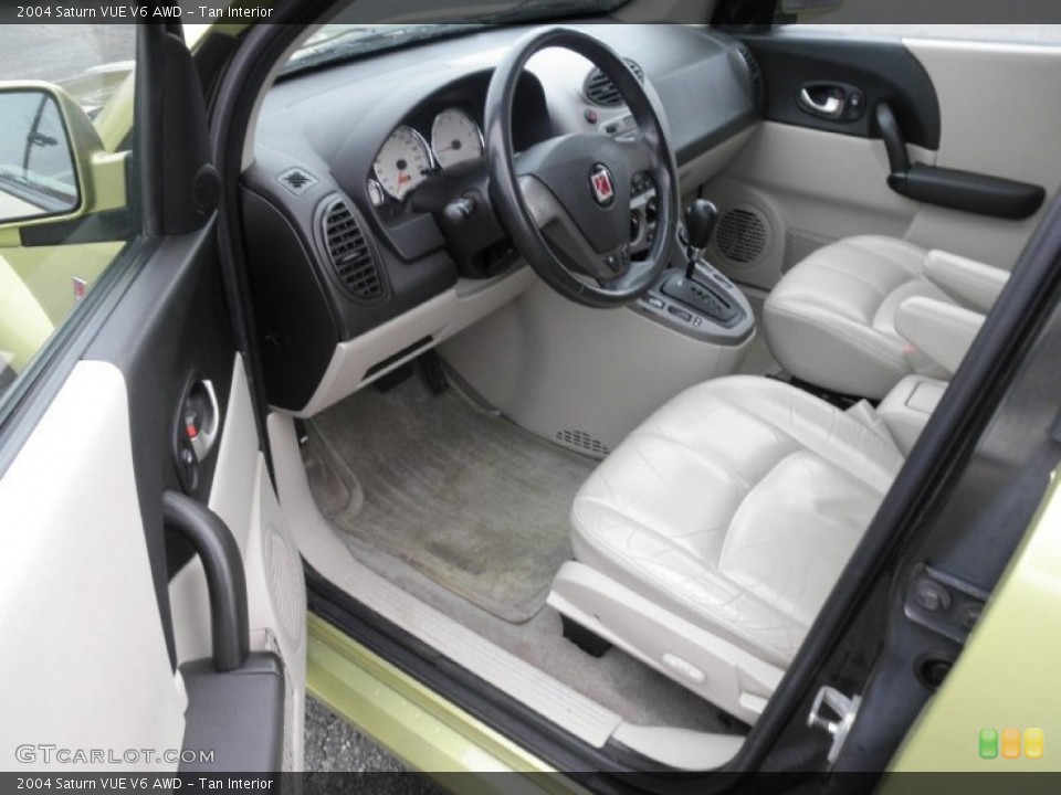 Tan Interior Photo for the 2004 Saturn VUE V6 AWD #76003696