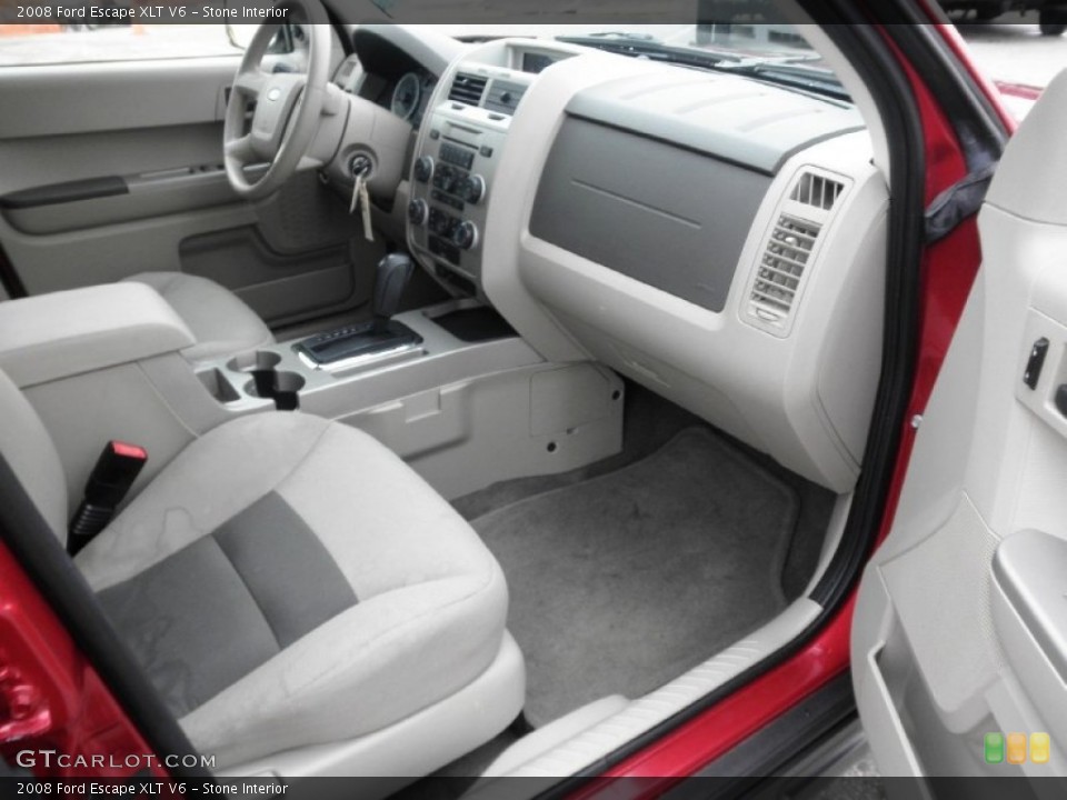 Stone Interior Dashboard for the 2008 Ford Escape XLT V6 #76004573