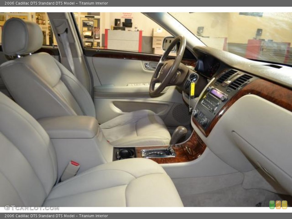 Titanium Interior Photo for the 2006 Cadillac DTS  #76006039