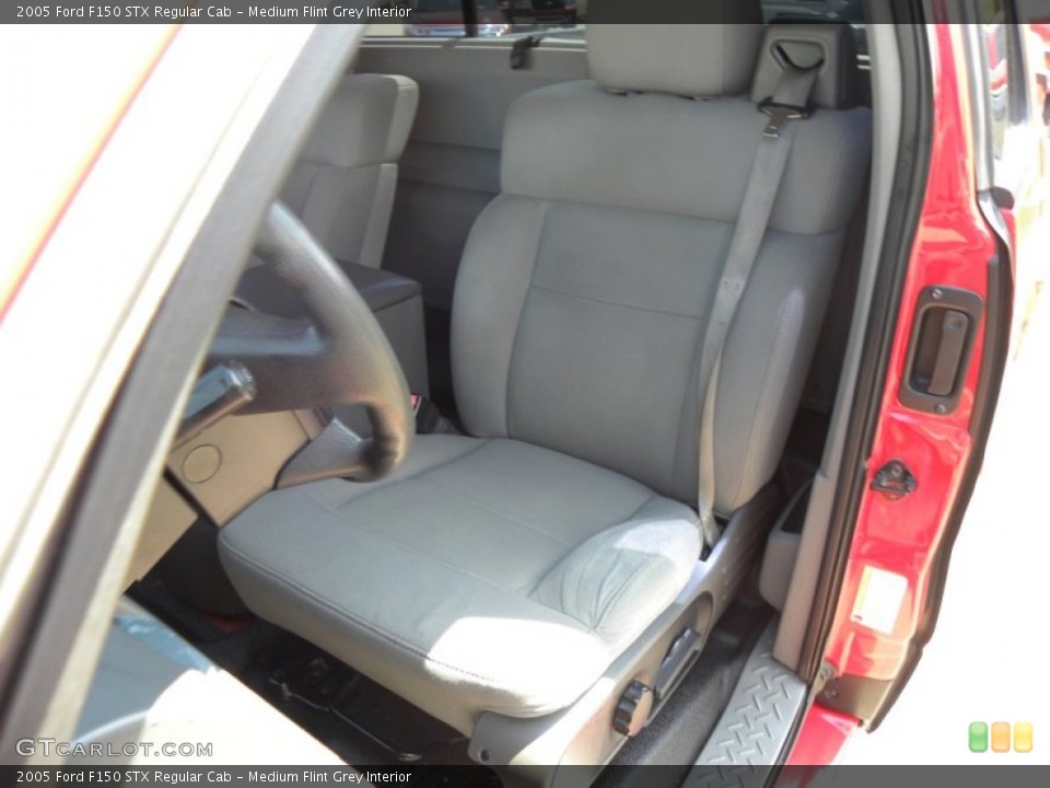 Medium Flint Grey Interior Front Seat for the 2005 Ford F150 STX Regular Cab #76006597