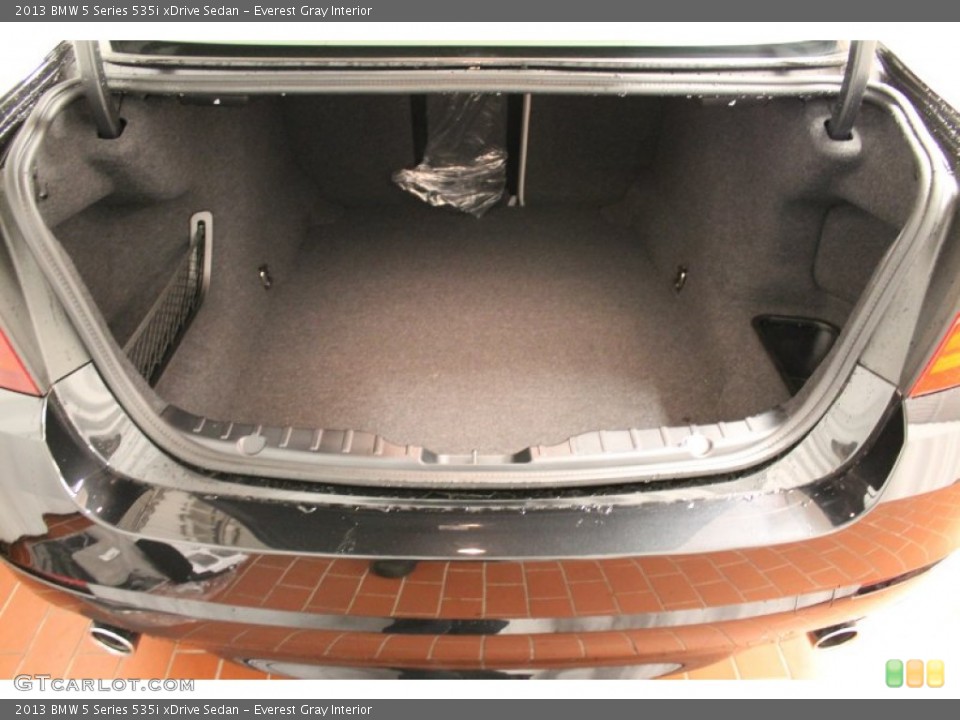 Everest Gray Interior Trunk for the 2013 BMW 5 Series 535i xDrive Sedan #76009397
