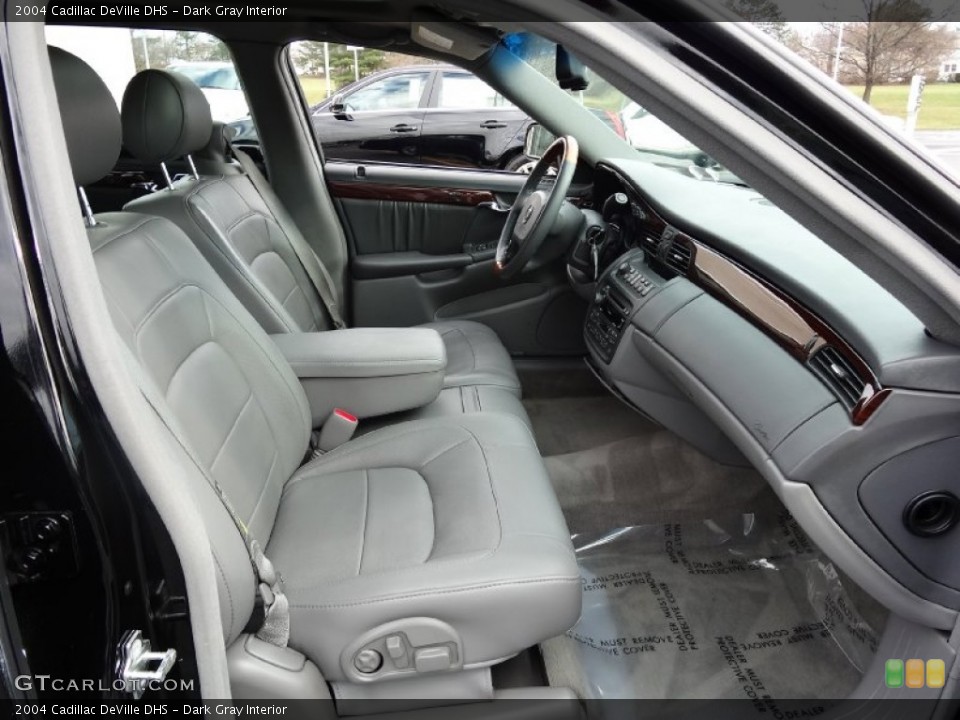 Dark Gray Interior Photo for the 2004 Cadillac DeVille DHS #76018704