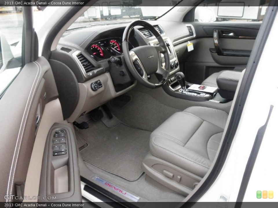 Cocoa Dune Interior Photo for the 2013 GMC Acadia Denali #76023013