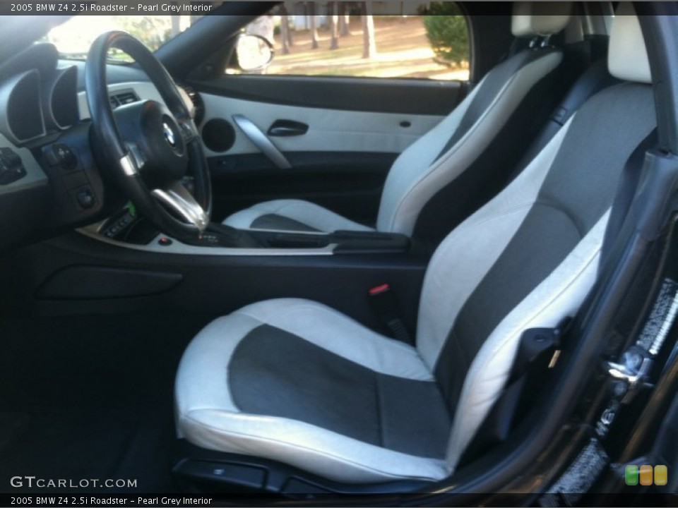 Pearl Grey 2005 BMW Z4 Interiors