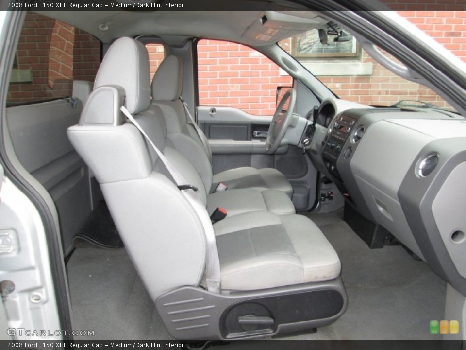 Medium/Dark Flint Interior Photo for the 2008 Ford F150 XLT Regular Cab #76026555