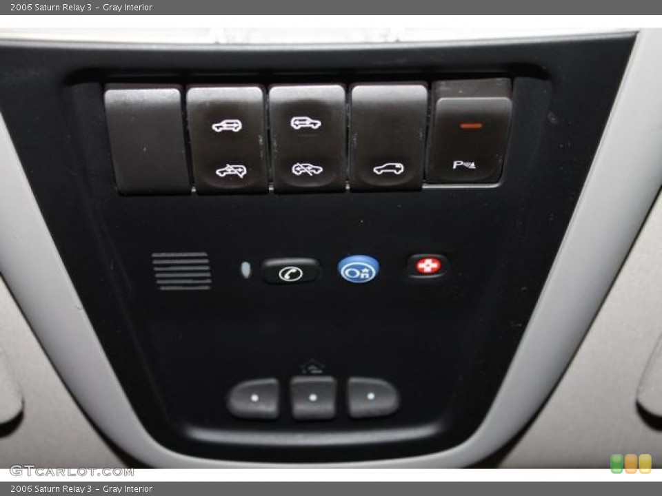 Gray Interior Controls for the 2006 Saturn Relay 3 #76029567