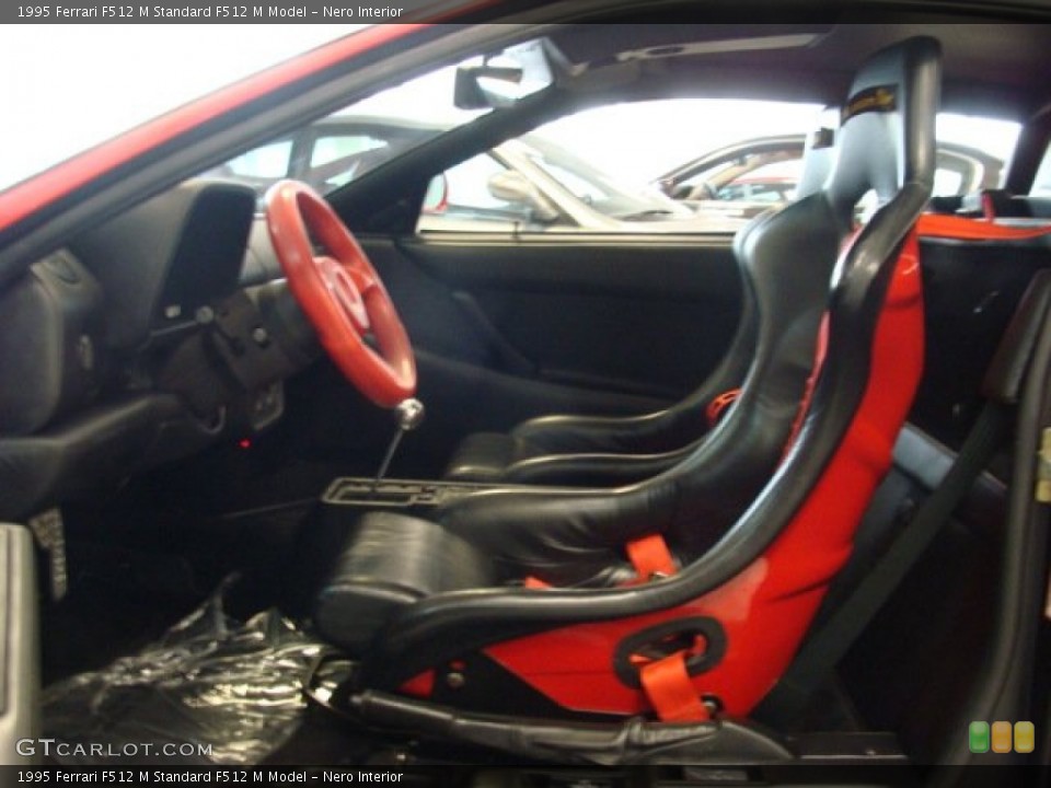 Nero Interior Front Seat for the 1995 Ferrari F512 M  #76030503