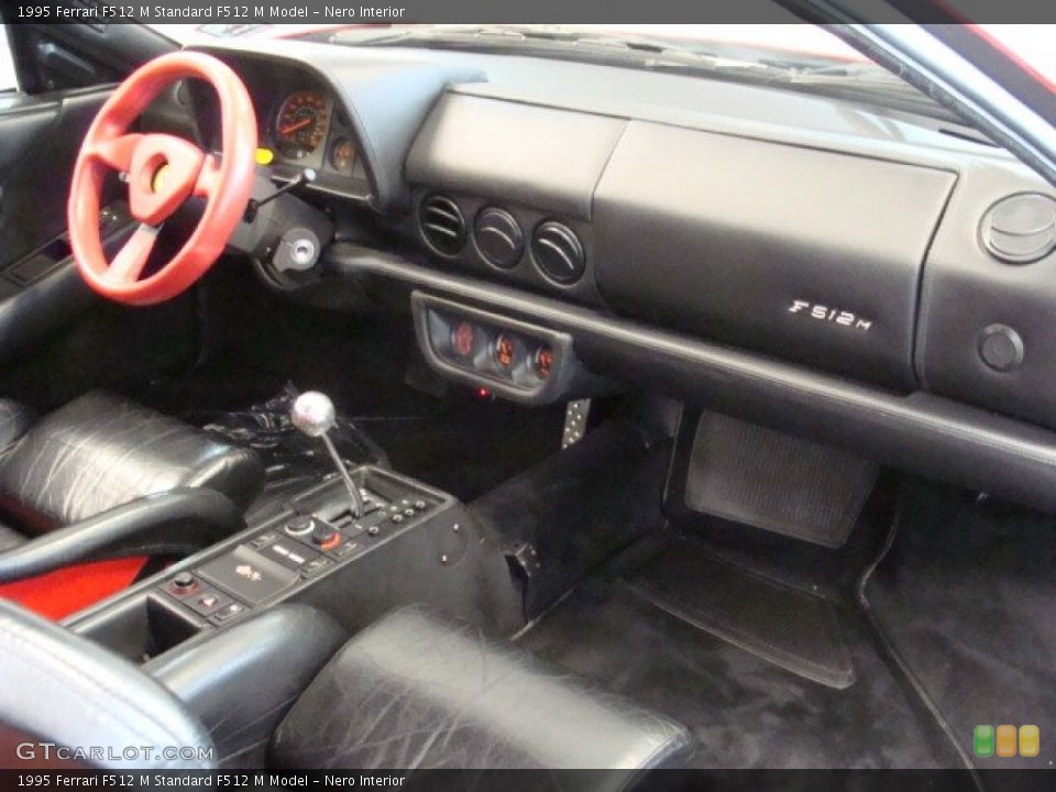 Nero Interior Dashboard for the 1995 Ferrari F512 M  #76030524