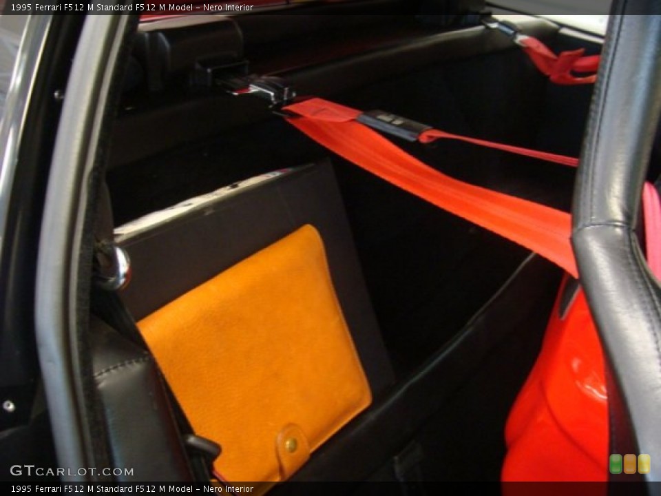 Nero Interior Photo for the 1995 Ferrari F512 M  #76030717