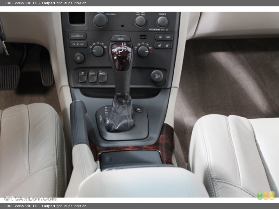 Taupe/LightTaupe Interior Transmission for the 2002 Volvo S80 T6 #76033217
