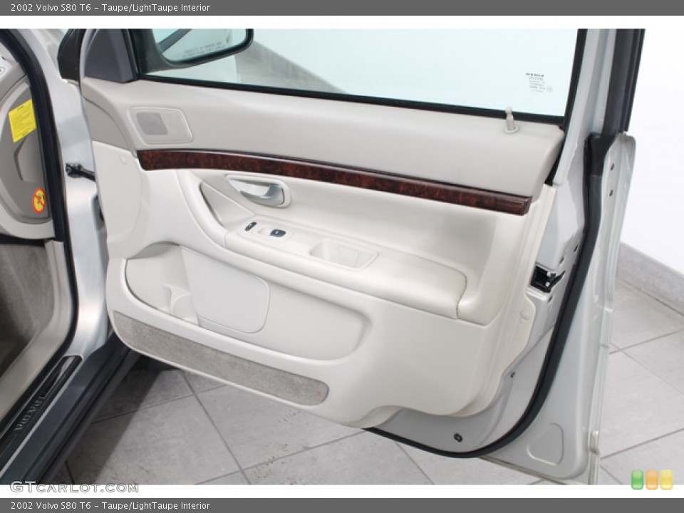 Taupe/LightTaupe Interior Door Panel for the 2002 Volvo S80 T6 #76033246