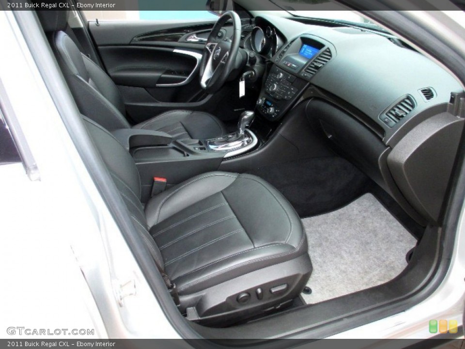Ebony Interior Photo for the 2011 Buick Regal CXL #76033974
