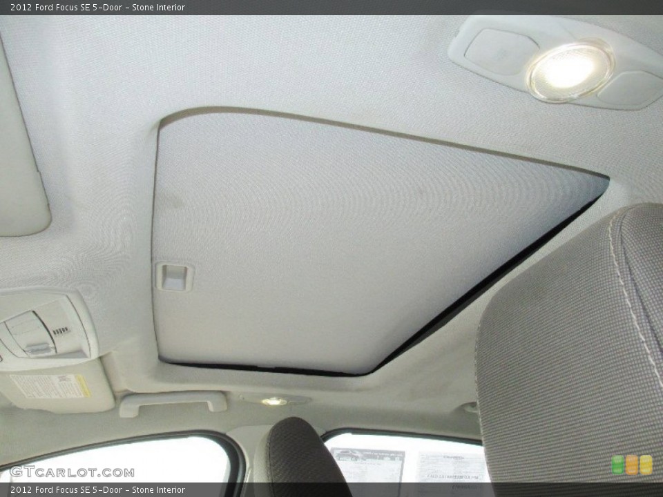 Stone Interior Sunroof for the 2012 Ford Focus SE 5-Door #76034655