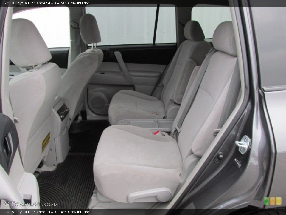Ash Gray Interior Rear Seat for the 2008 Toyota Highlander 4WD #76040952