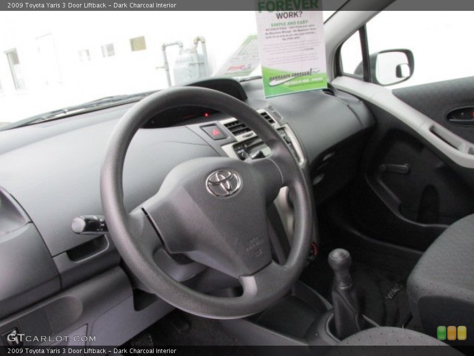 Dark Charcoal Interior Photo for the 2009 Toyota Yaris 3 Door Liftback #76041150