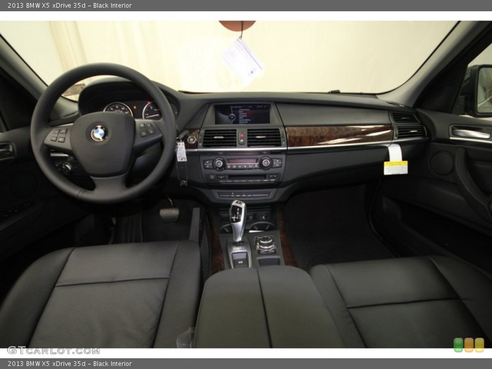 Black Interior Dashboard for the 2013 BMW X5 xDrive 35d #76066687