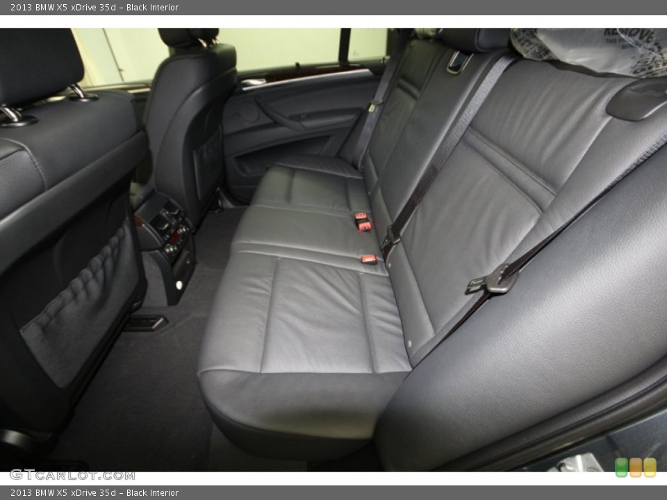 Black Interior Rear Seat for the 2013 BMW X5 xDrive 35d #76067051