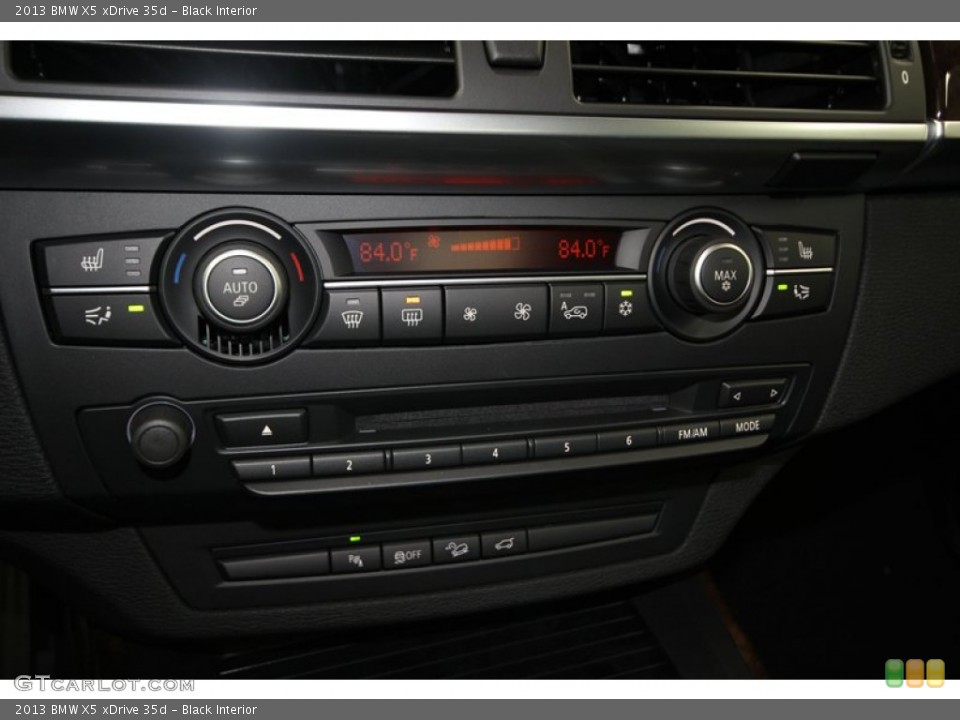 Black Interior Controls for the 2013 BMW X5 xDrive 35d #76067102