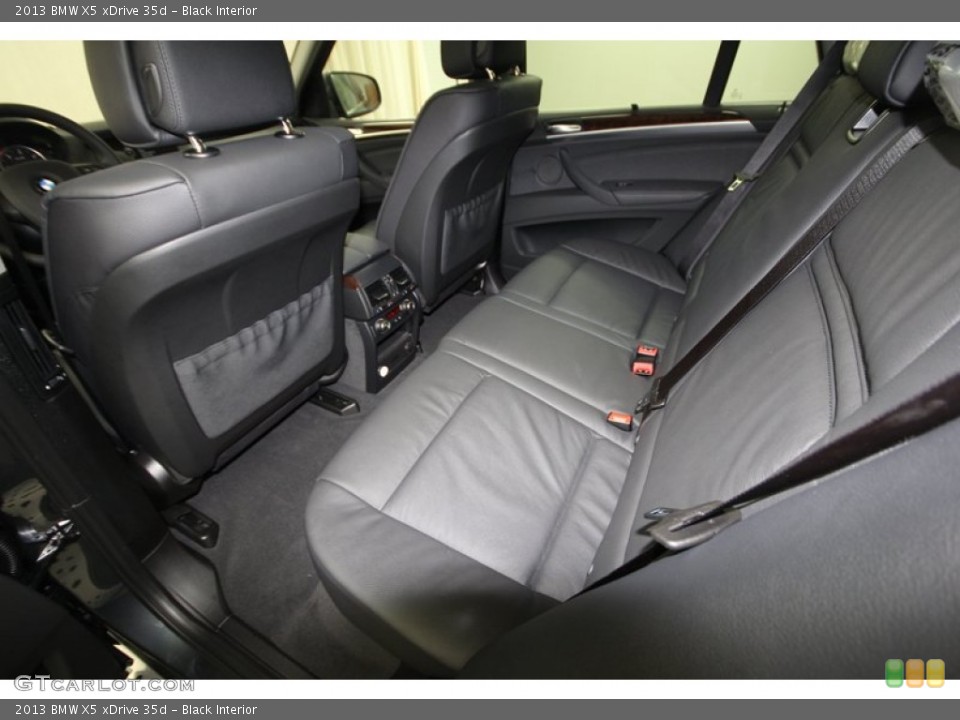 Black Interior Rear Seat for the 2013 BMW X5 xDrive 35d #76067136