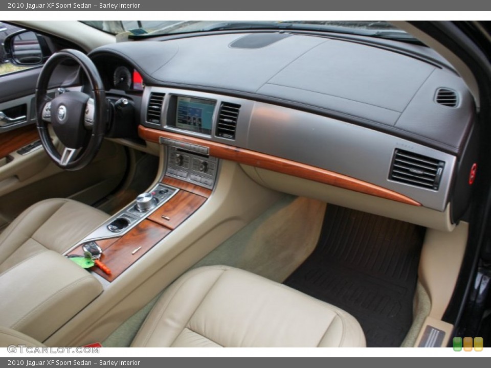 Barley Interior Dashboard for the 2010 Jaguar XF Sport Sedan #76082034