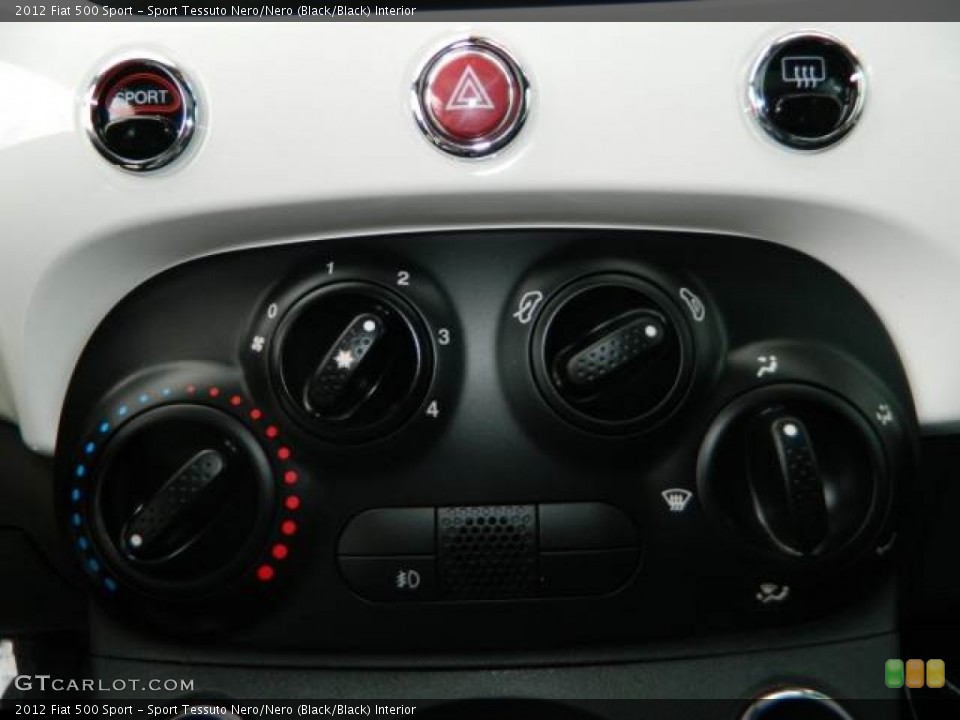 Sport Tessuto Nero/Nero (Black/Black) Interior Controls for the 2012 Fiat 500 Sport #76084472