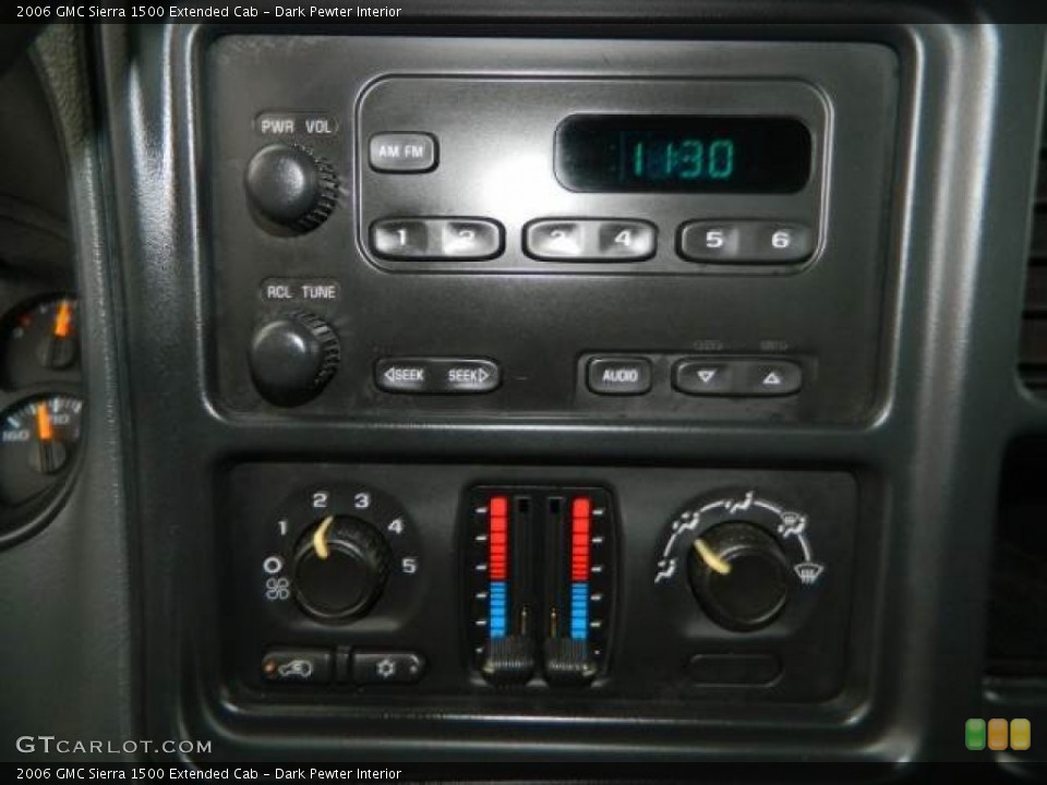 Dark Pewter Interior Controls for the 2006 GMC Sierra 1500 Extended Cab #76085918