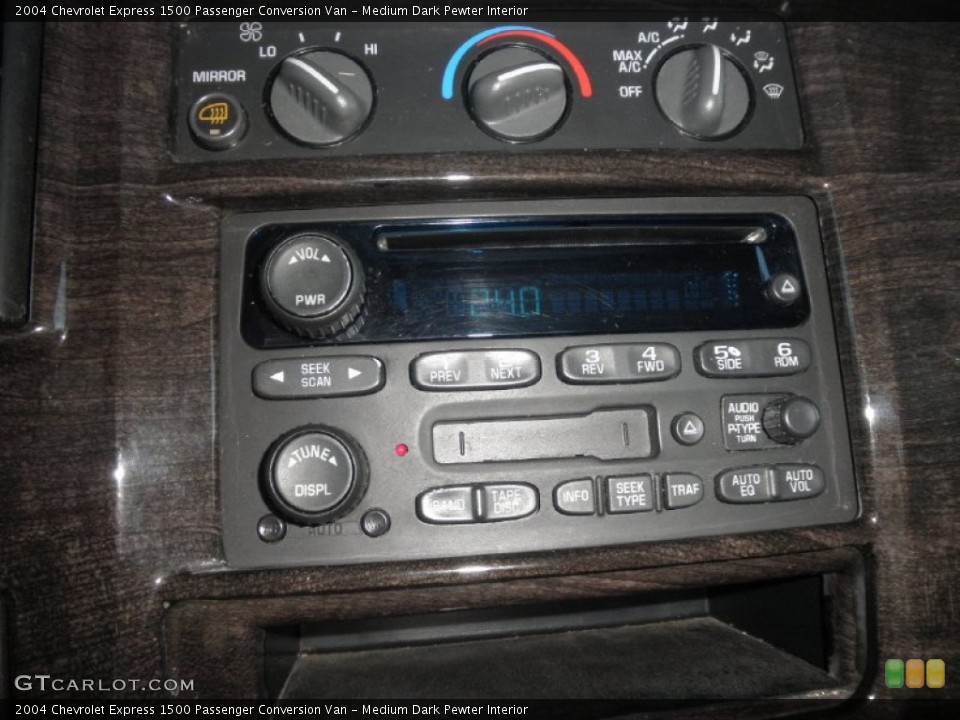 Medium Dark Pewter Interior Audio System for the 2004 Chevrolet Express 1500 Passenger Conversion Van #76117694