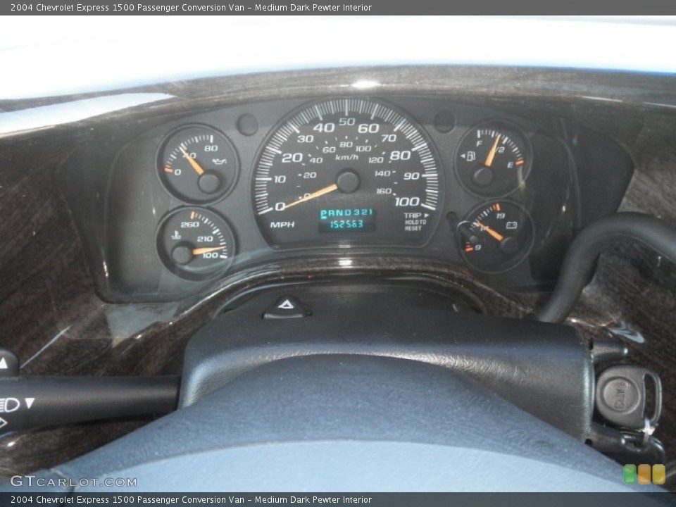 Medium Dark Pewter Interior Gauges for the 2004 Chevrolet Express 1500 Passenger Conversion Van #76117751