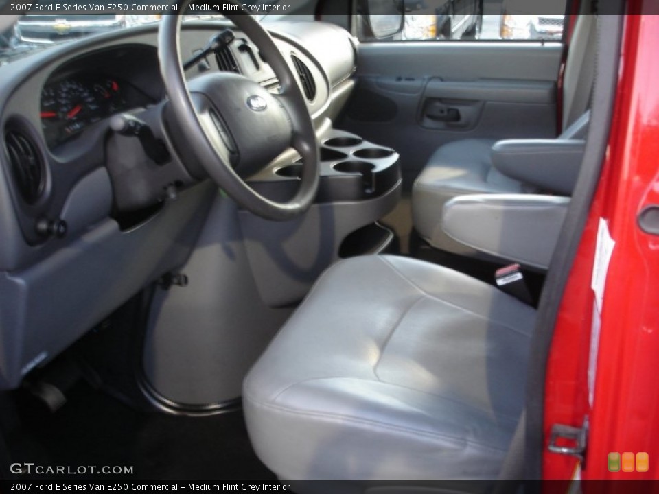 Medium Flint Grey Interior Photo for the 2007 Ford E Series Van E250 Commercial #76119041