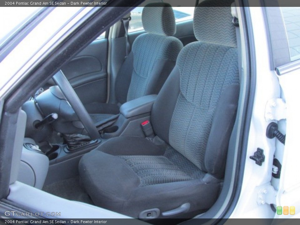 Dark Pewter Interior Photo for the 2004 Pontiac Grand Am SE Sedan #76124017