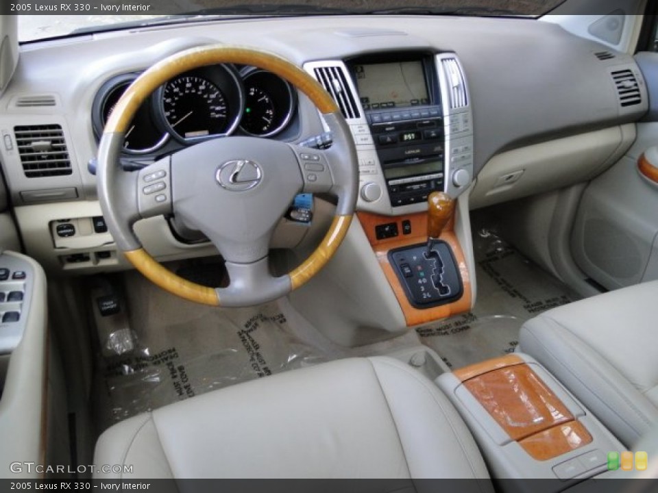 Ivory Interior Photo for the 2005 Lexus RX 330 #76134057