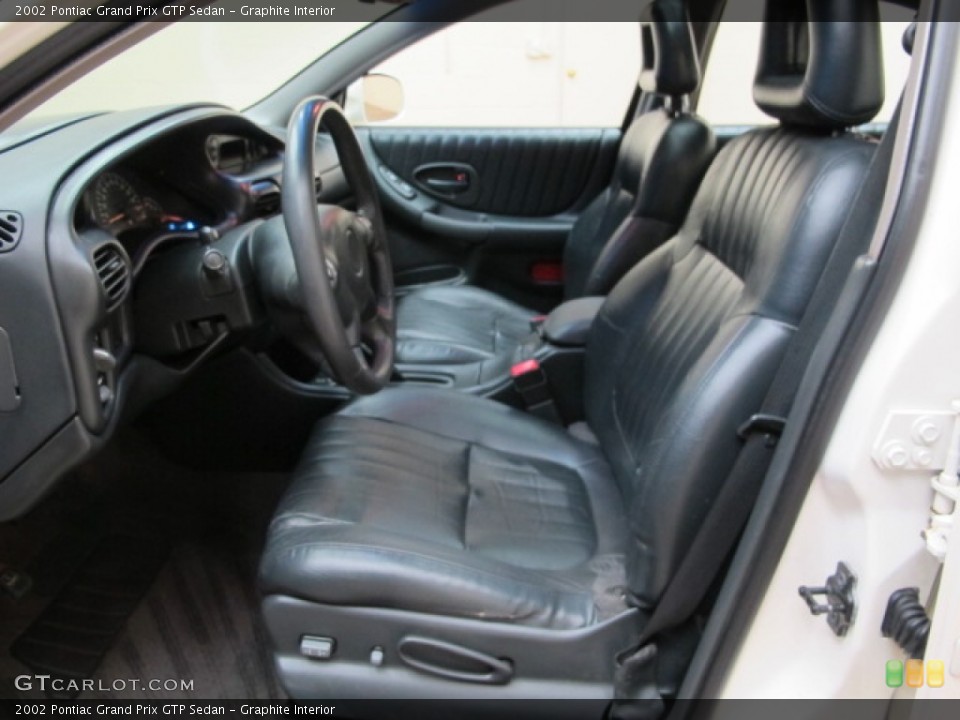 Graphite Interior Photo for the 2002 Pontiac Grand Prix GTP Sedan #76144281
