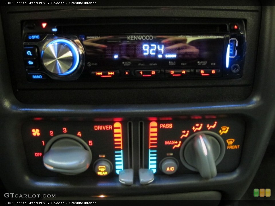Graphite Interior Controls for the 2002 Pontiac Grand Prix GTP Sedan #76144539