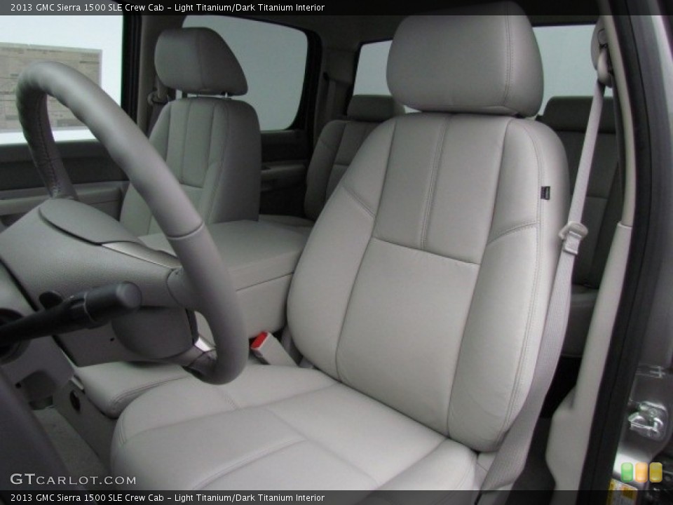 Light Titanium/Dark Titanium Interior Photo for the 2013 GMC Sierra 1500 SLE Crew Cab #76145934