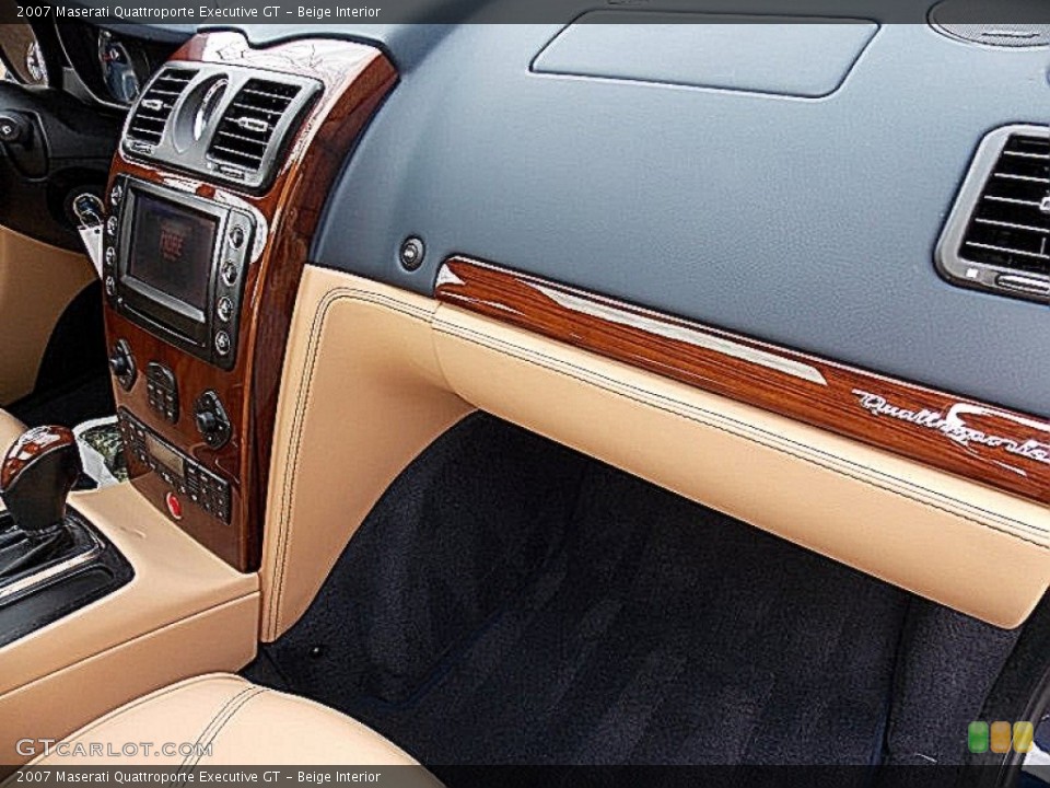 Beige Interior Dashboard for the 2007 Maserati Quattroporte Executive GT #76151531