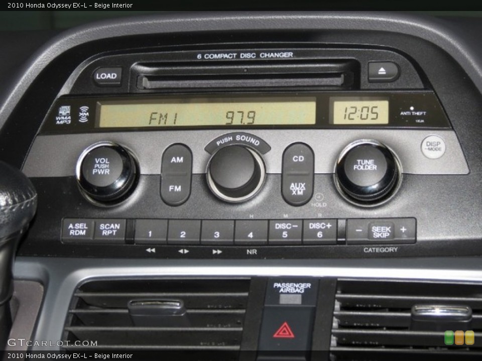 Beige Interior Controls for the 2010 Honda Odyssey EX-L #76153950