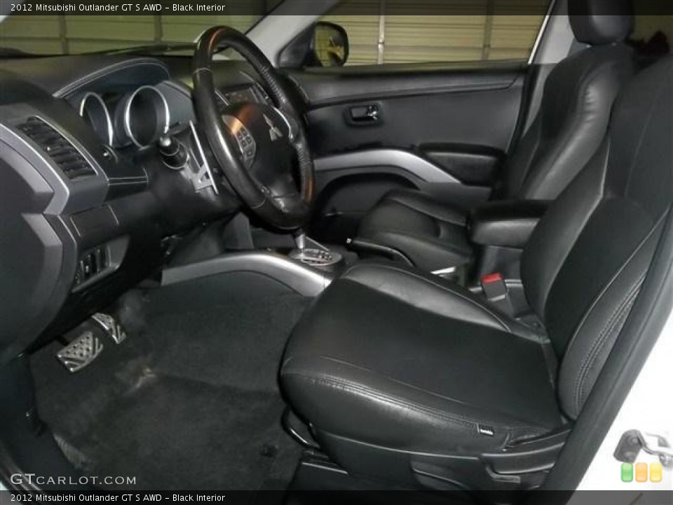 Black Interior Photo for the 2012 Mitsubishi Outlander GT S AWD #76167512