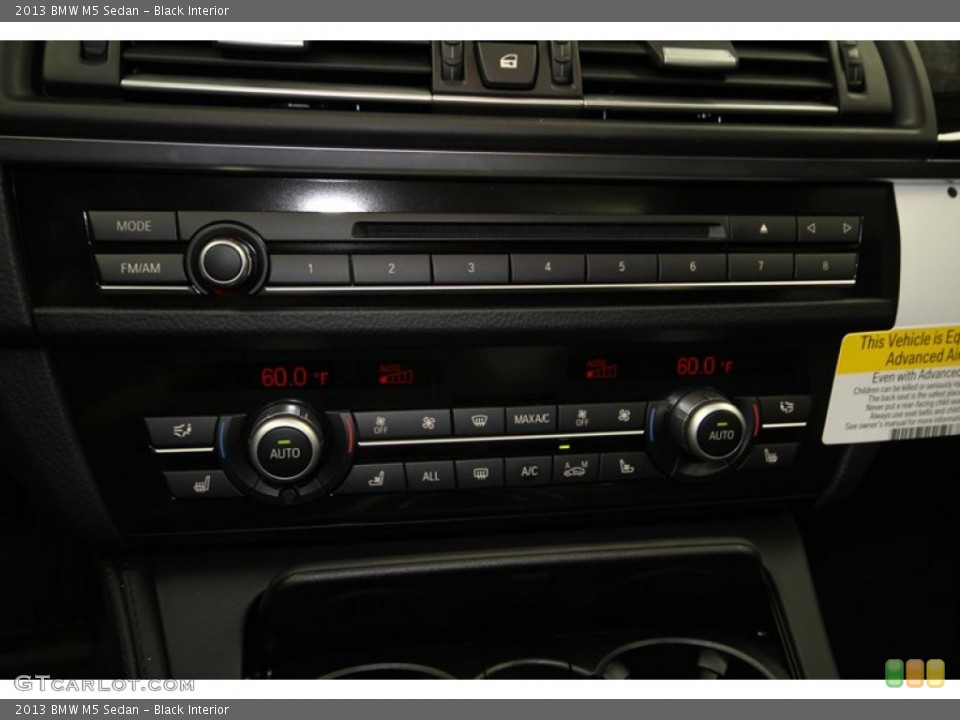 Black Interior Controls for the 2013 BMW M5 Sedan #76195450