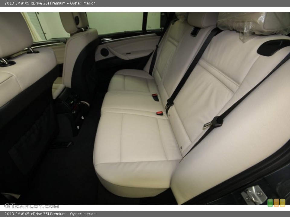 Oyster Interior Rear Seat for the 2013 BMW X5 xDrive 35i Premium #76196309