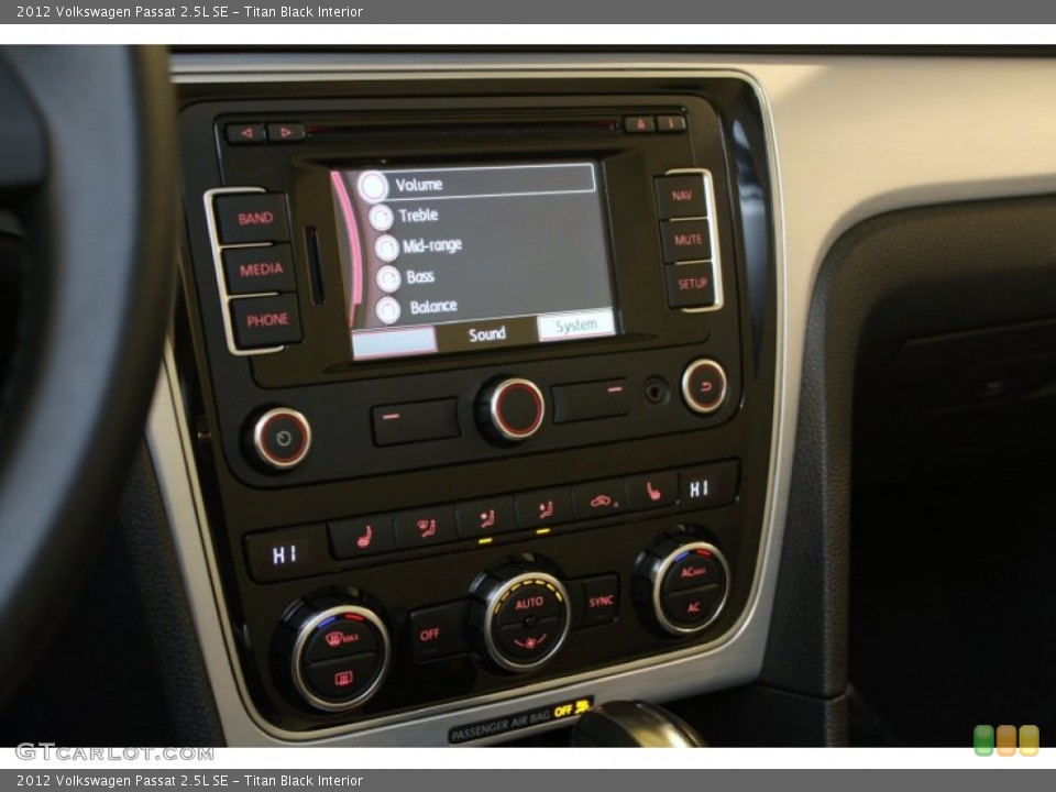 Titan Black Interior Controls for the 2012 Volkswagen Passat 2.5L SE #76210697