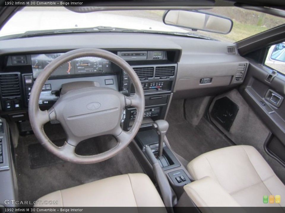 Beige 1992 Infiniti M Interiors