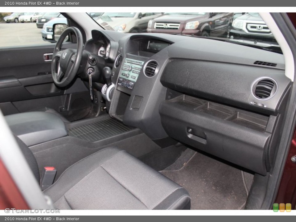 Black Interior Dashboard for the 2010 Honda Pilot EX 4WD #76216325