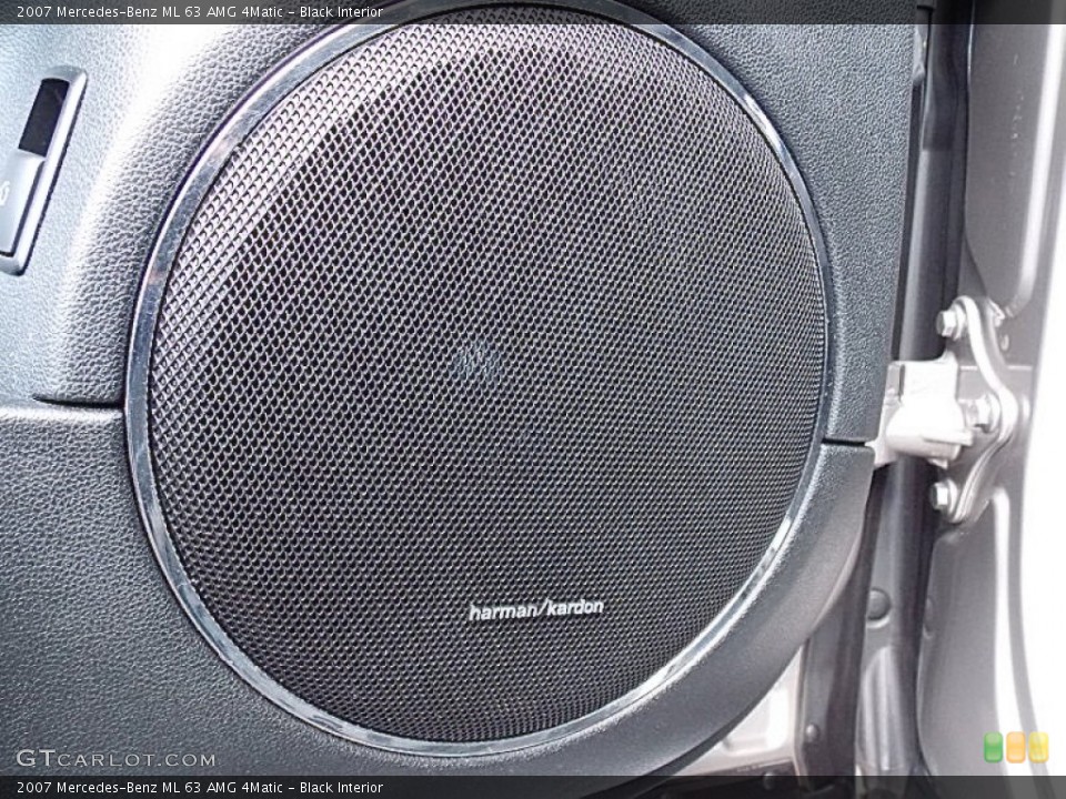 Black Interior Audio System for the 2007 Mercedes-Benz ML 63 AMG 4Matic #76233899